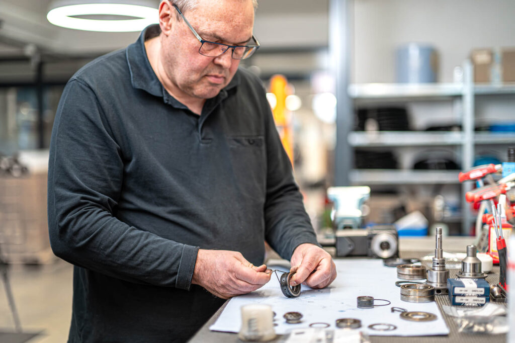 Stuhlmann Reparatur und Wartungsservice für angetriebene Werkezuge